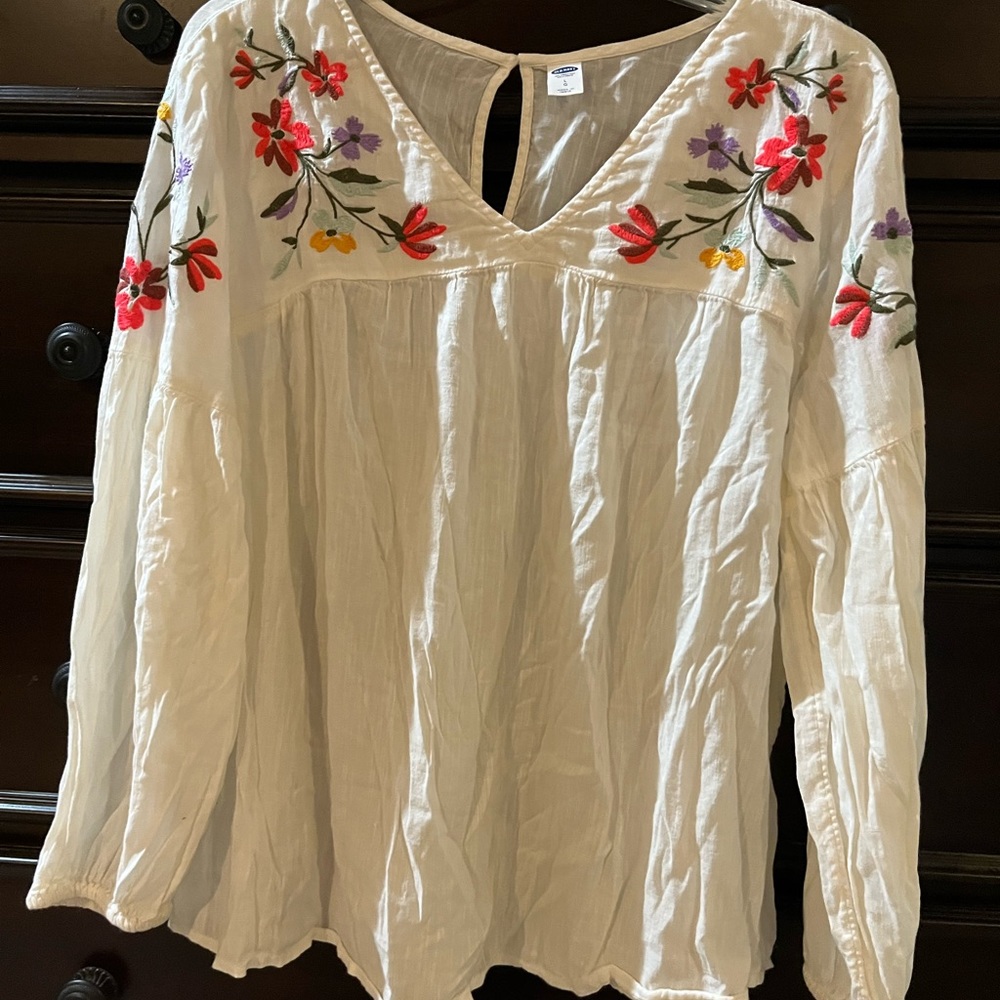 Old Navy, Size Large - Embroidered linen blend peasant shirt